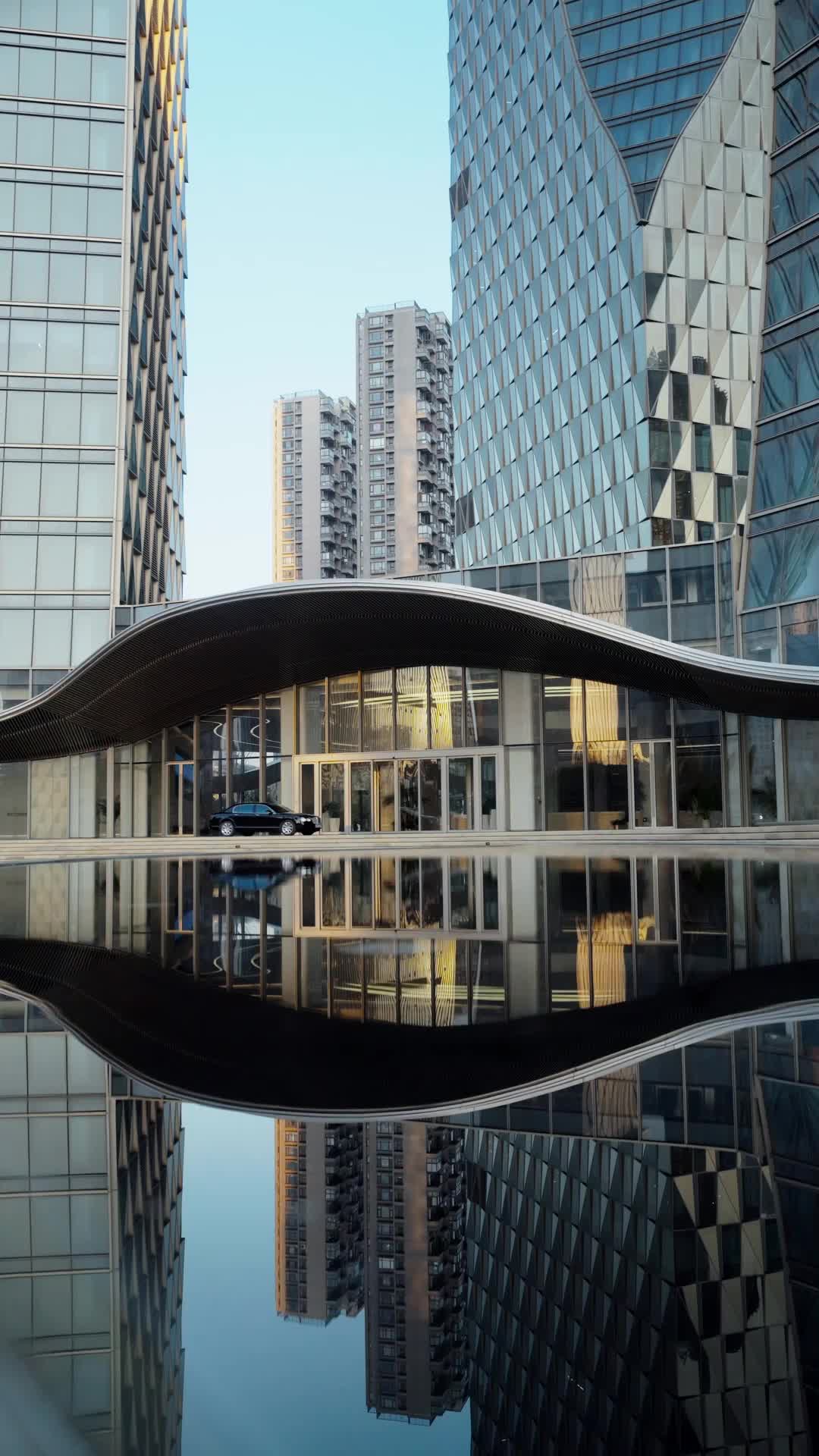 Episode 20 - My Cold Boss Feels My Pain